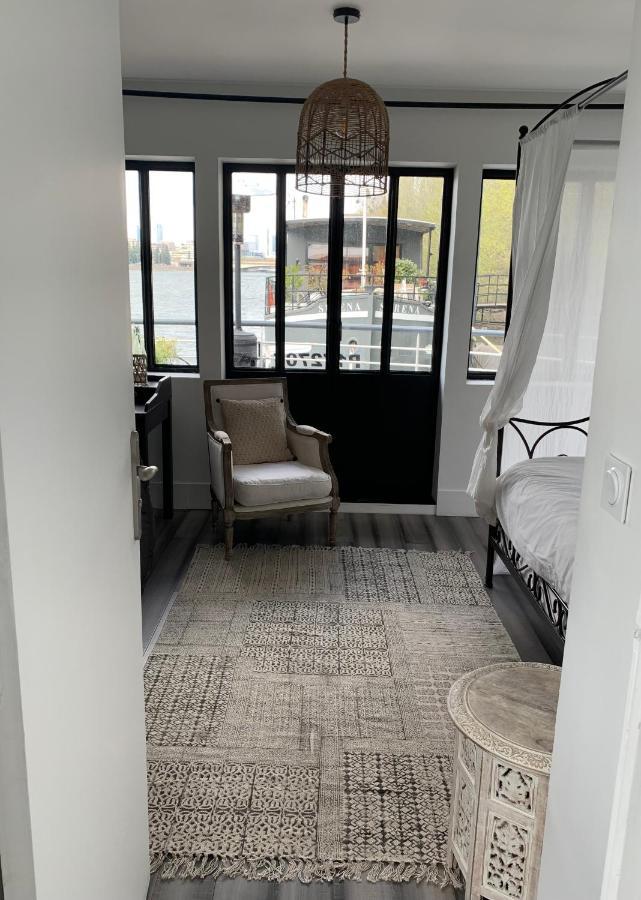 Loft Sur L'Eau Avec Parking Apartman Párizs Kültér fotó